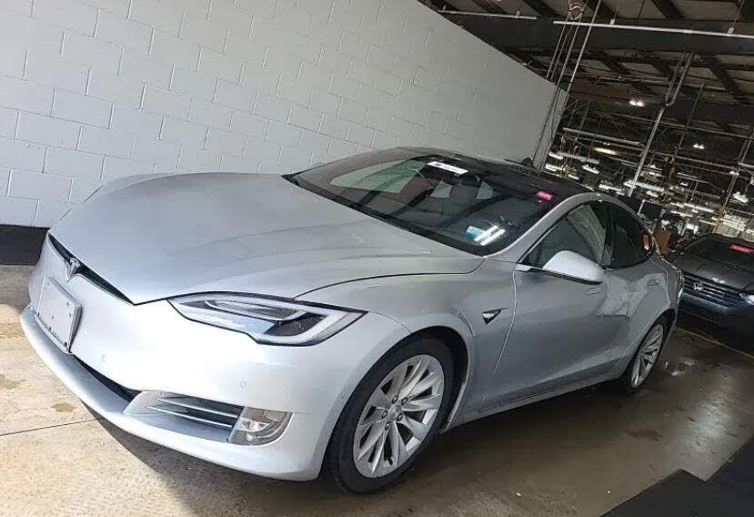 2017 TESLA Model S