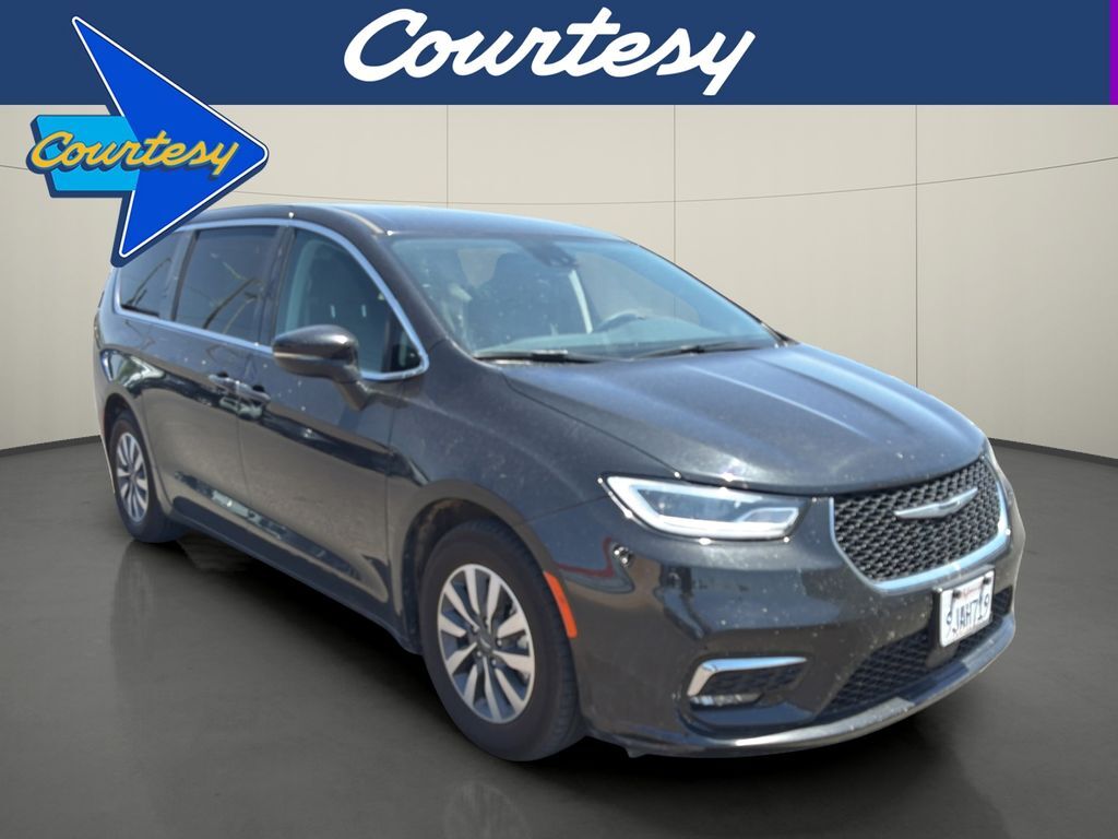 2023 CHRYSLER Pacifica