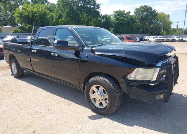 2012 DODGE Ram