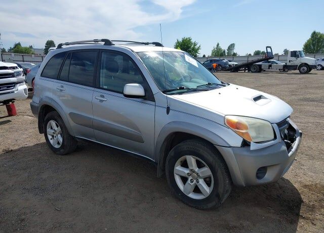 2004 TOYOTA RAV4