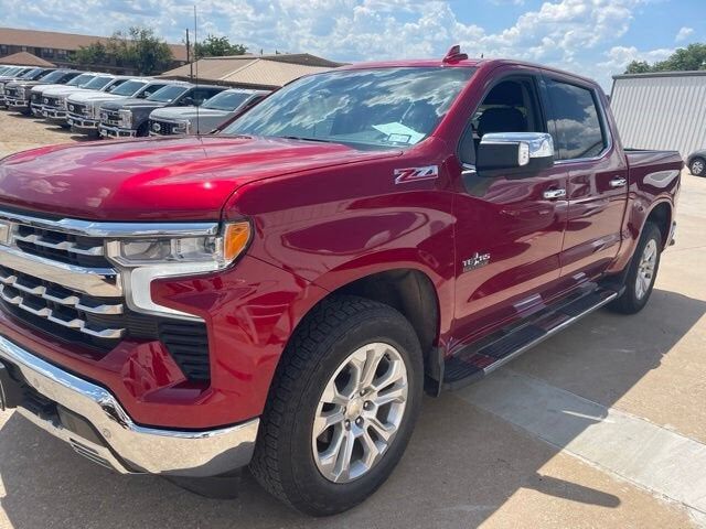2024 CHEVROLET Silverado