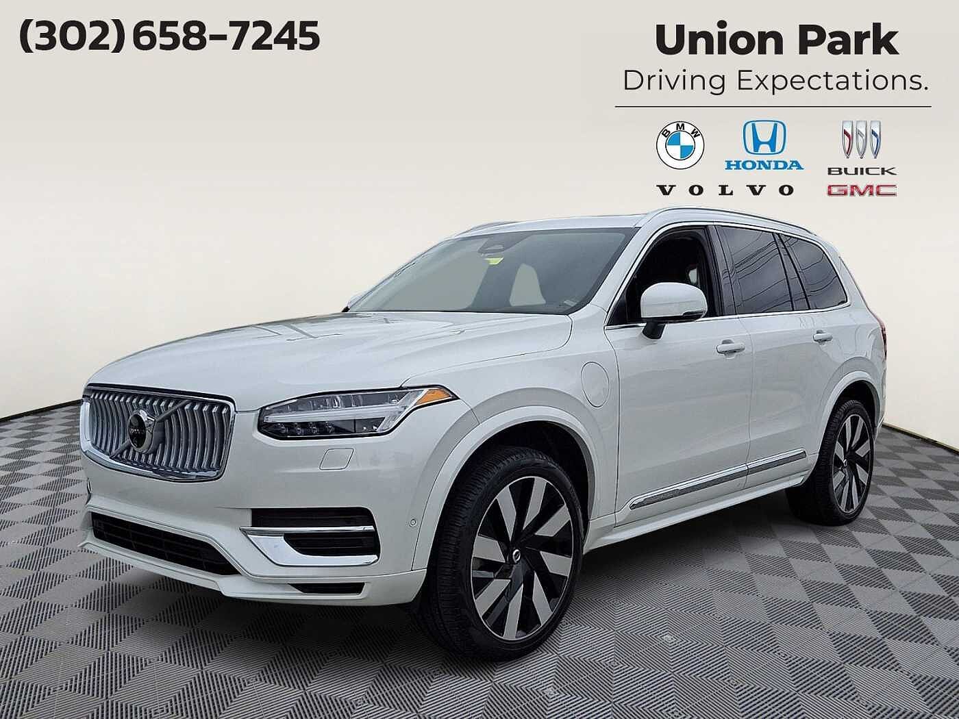 2024 VOLVO XC90