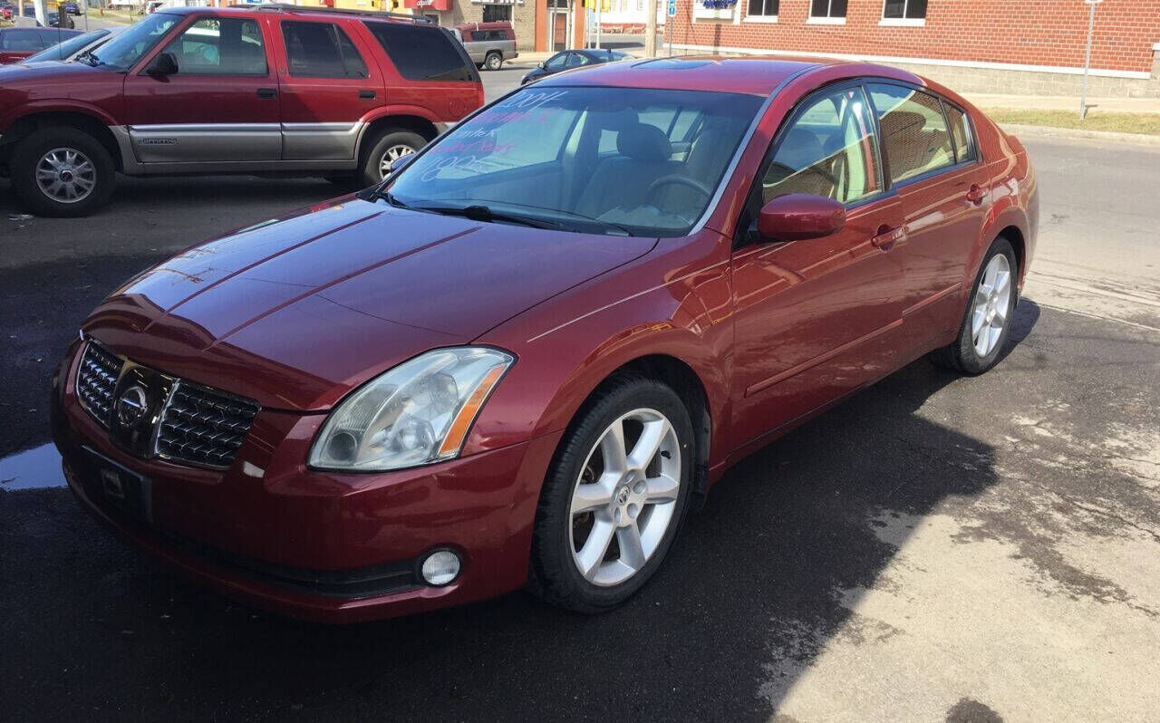 2004 NISSAN Maxima