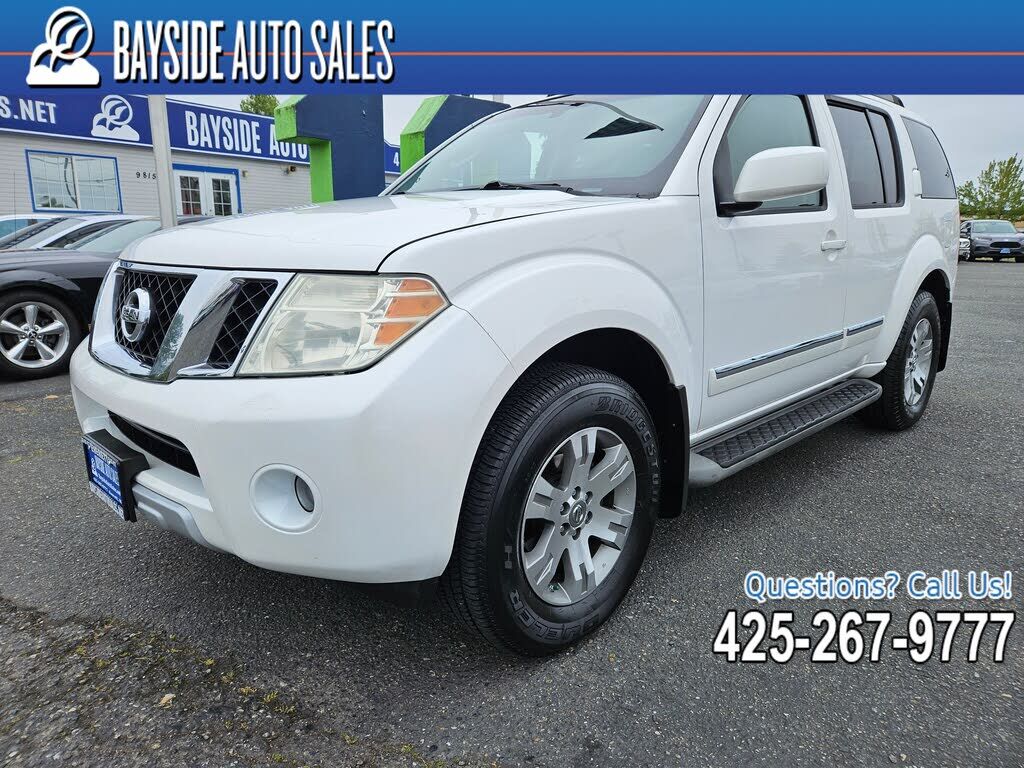 2008 NISSAN Pathfinder