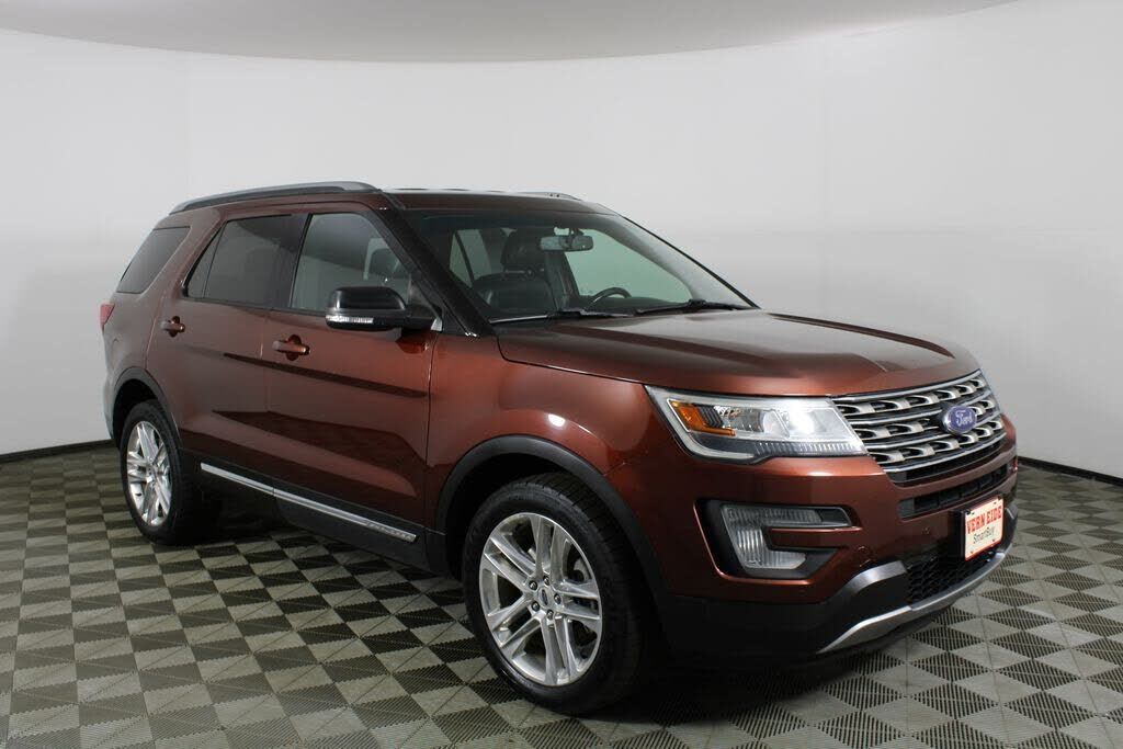 2016 FORD Explorer