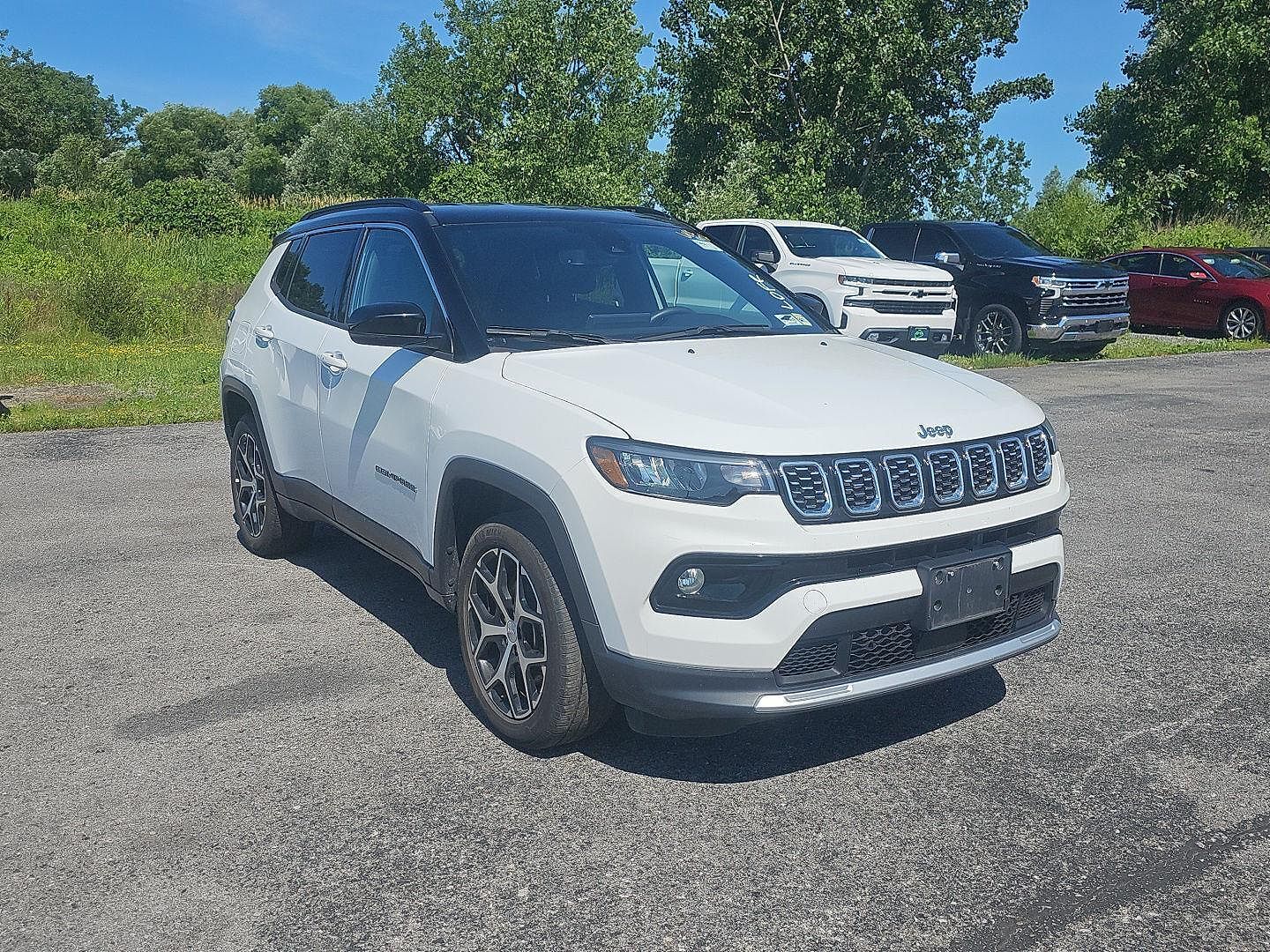 2024 JEEP Compass