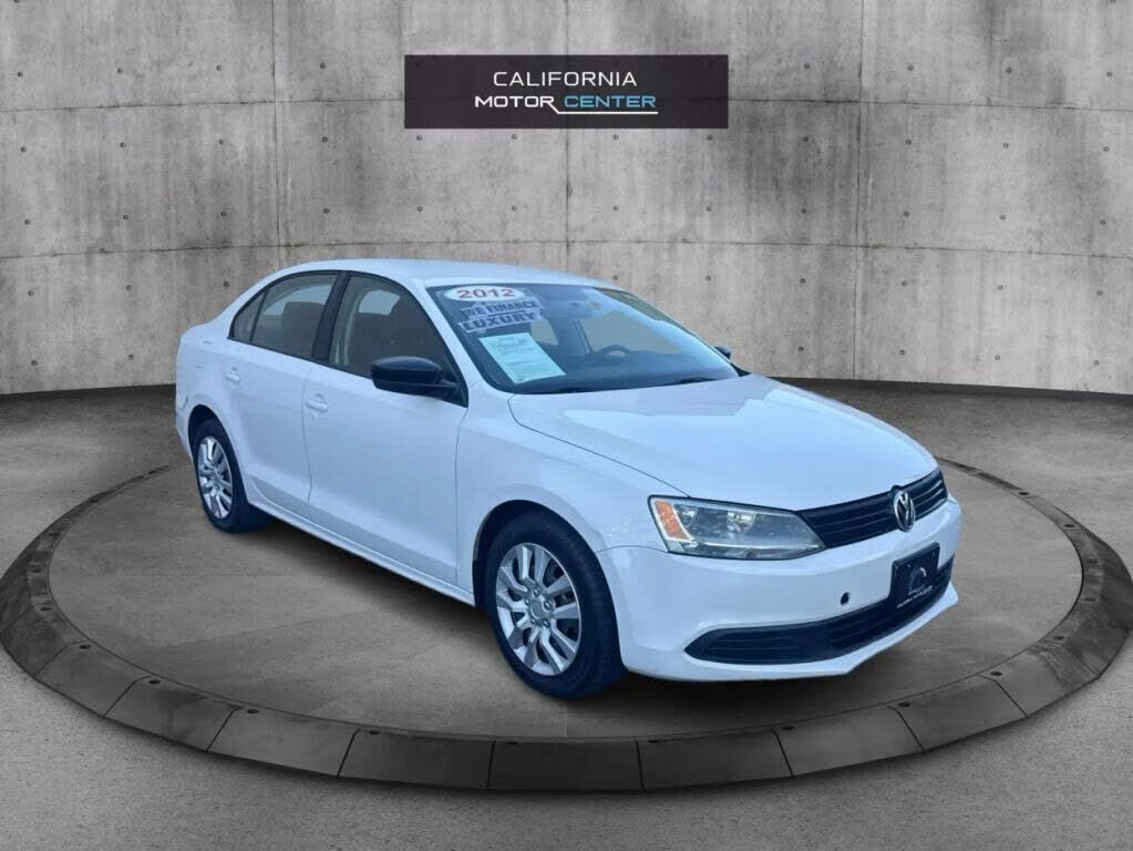 2012 VOLKSWAGEN Jetta