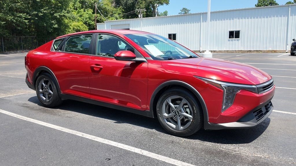 2025 KIA K4