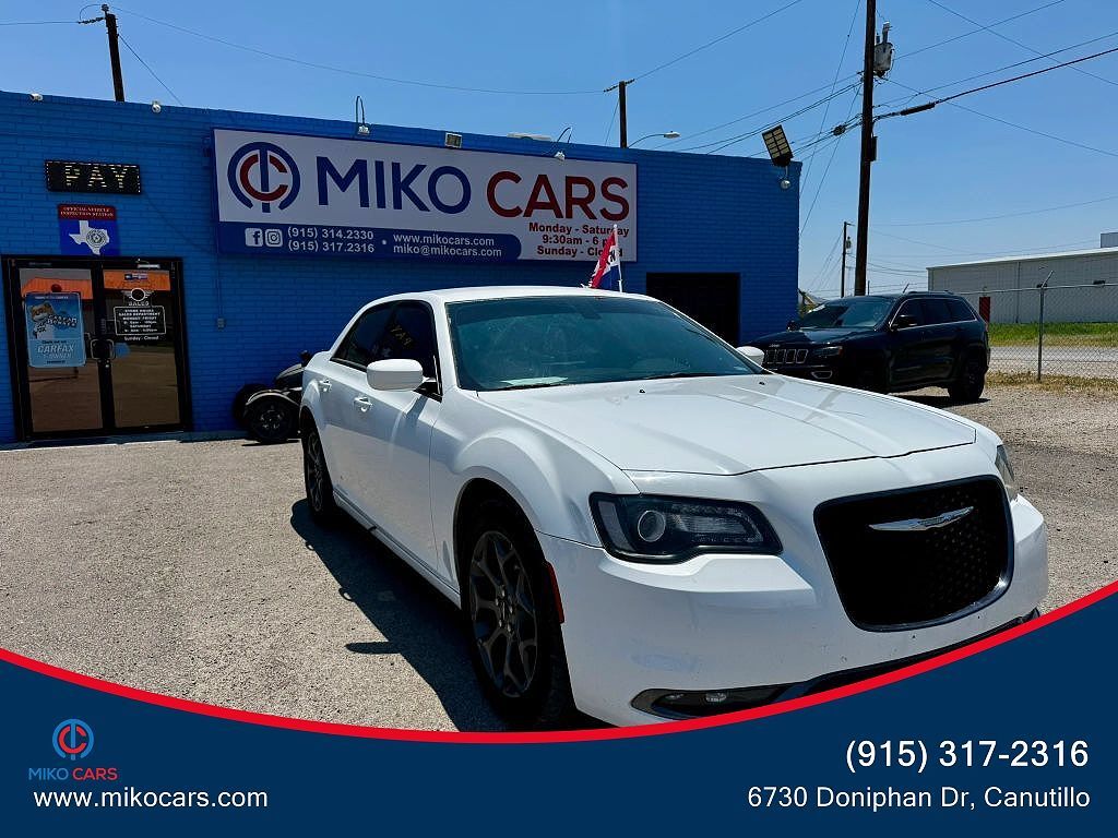 2017 CHRYSLER 300