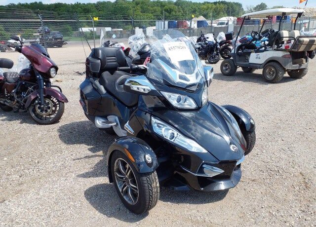 2011 CAN-AM Spyder