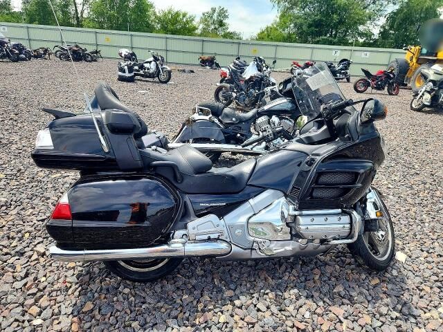 2008 HONDA GL1800