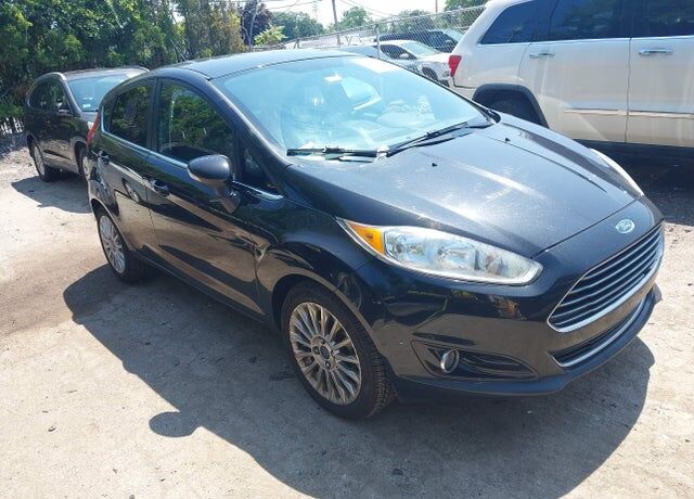 2015 FORD Fiesta