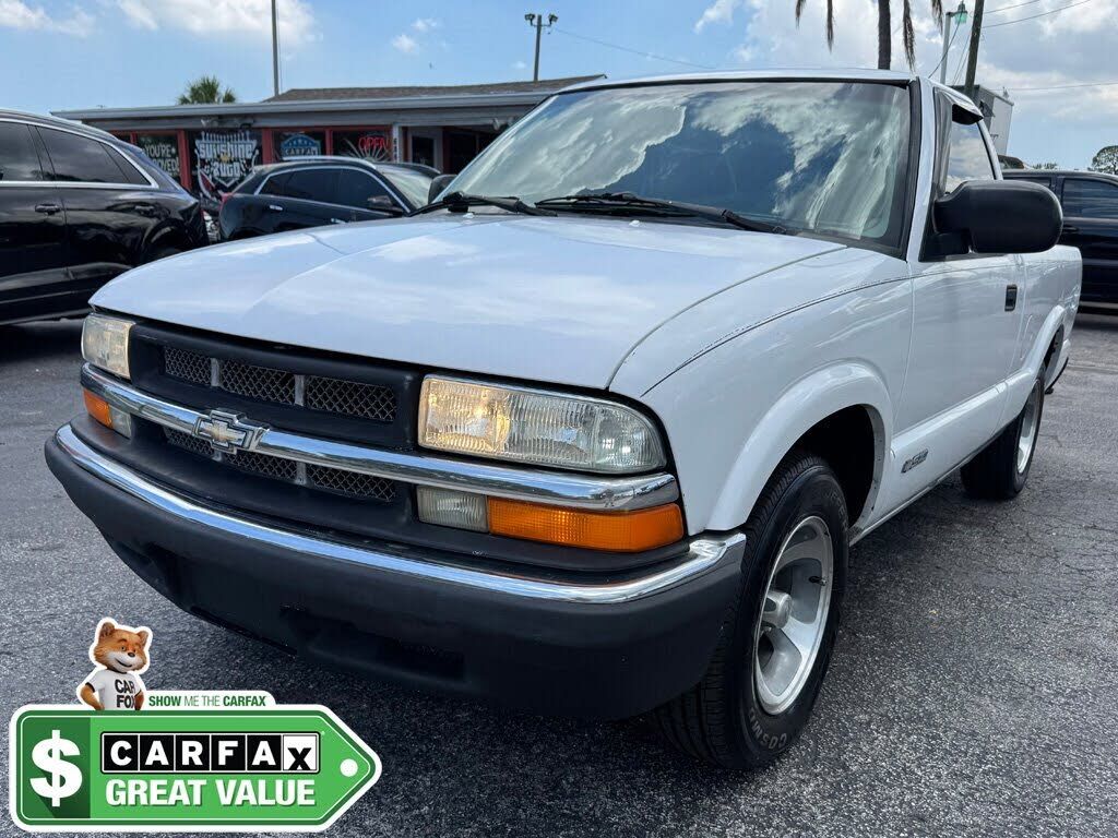 2002 CHEVROLET S-10 Pickup