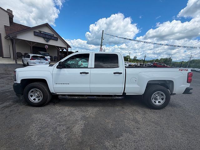 2018 CHEVROLET Silverado