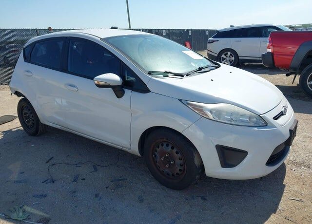 2013 FORD Fiesta