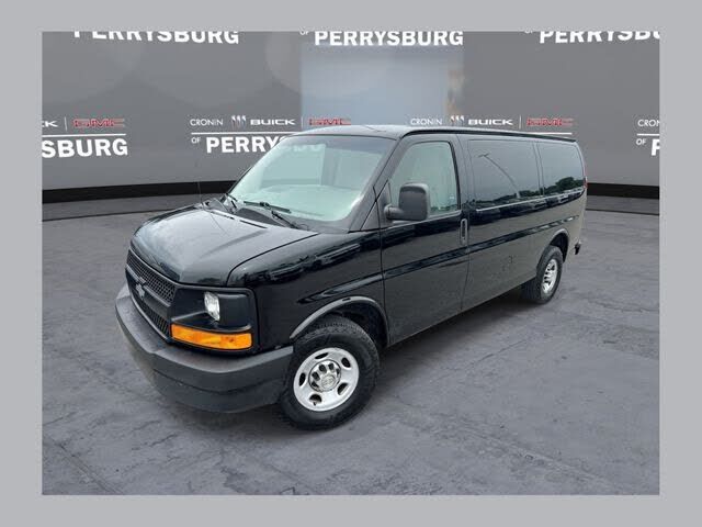 2013 CHEVROLET Express