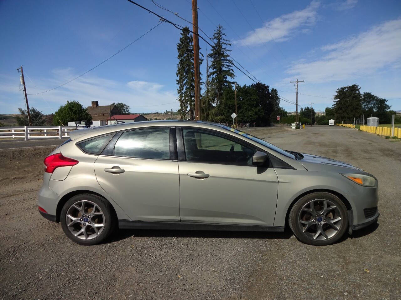 2016 FORD Focus