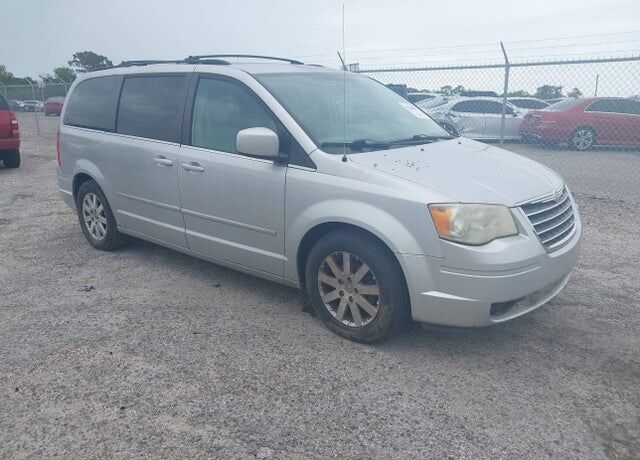 2008 CHRYSLER Town and Country