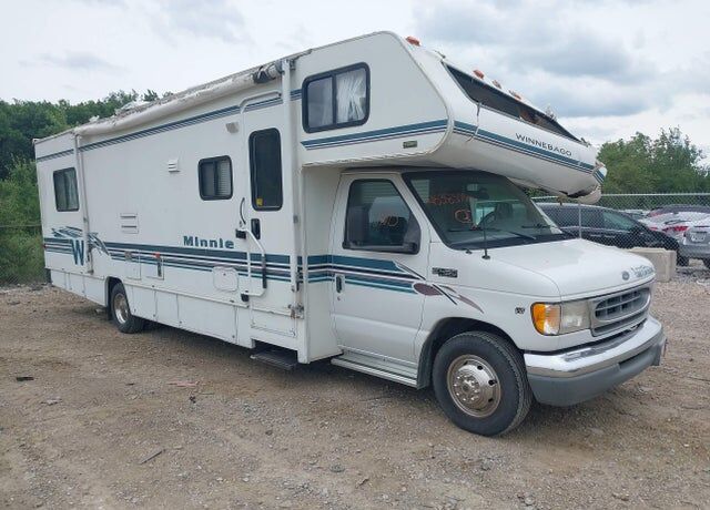 2000 FORD E-450