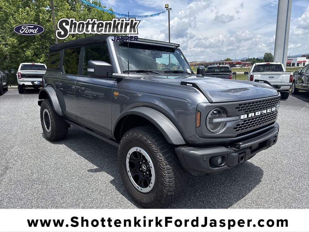 2023 FORD Bronco