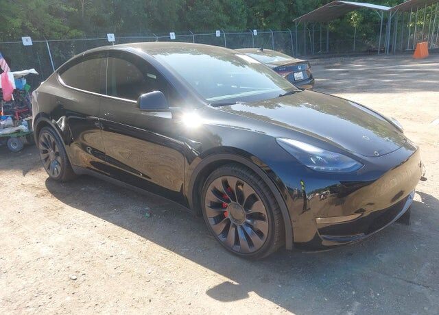 2023 TESLA Model Y