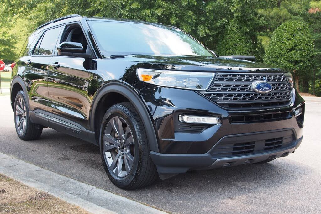 2024 FORD Explorer