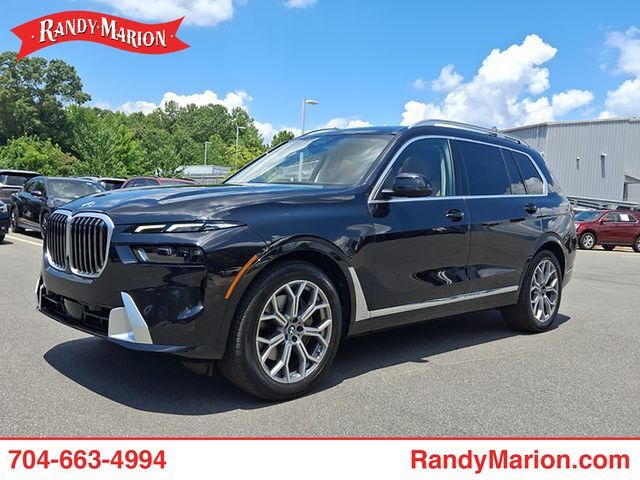 2024 BMW X7