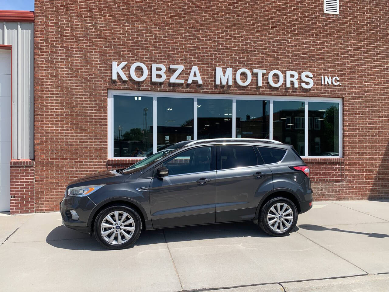 2017 FORD Escape