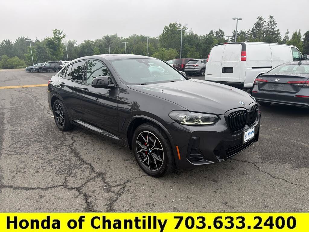 2022 BMW X4