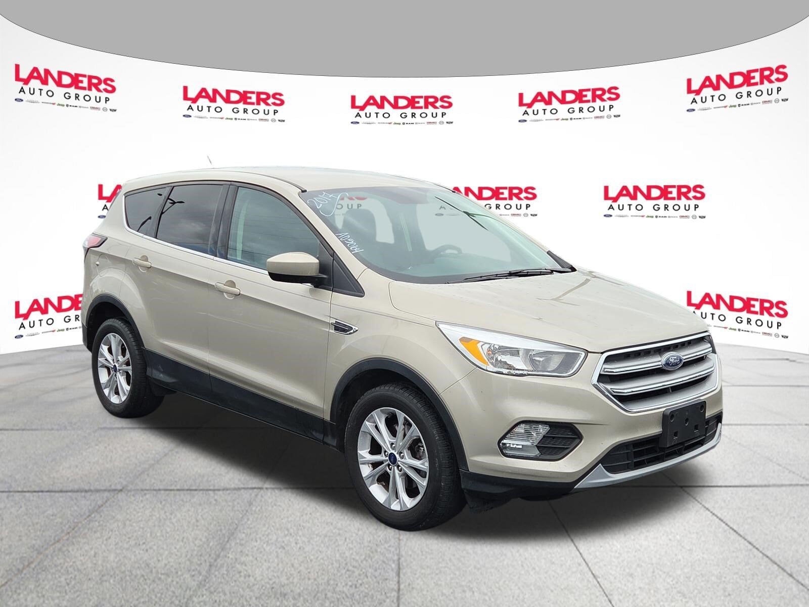 2017 FORD Escape