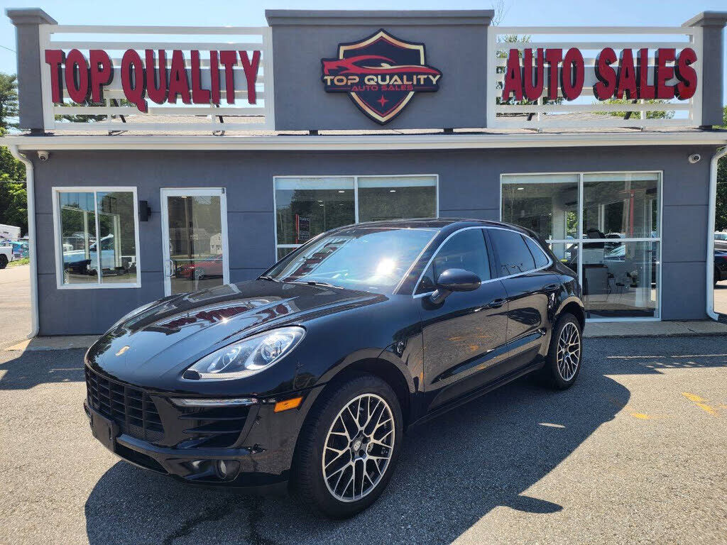 2016 PORSCHE Macan