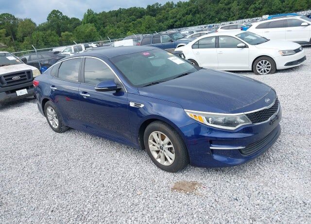 2018 KIA Optima