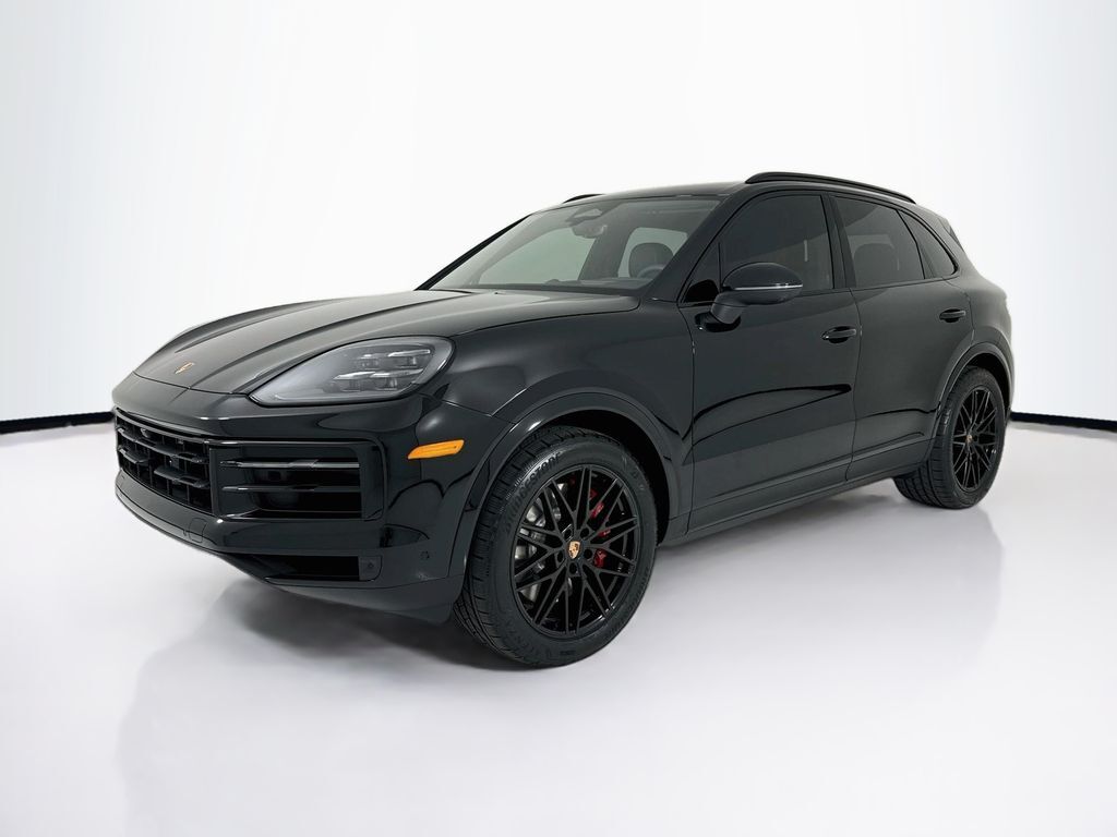 2026 PORSCHE Cayenne