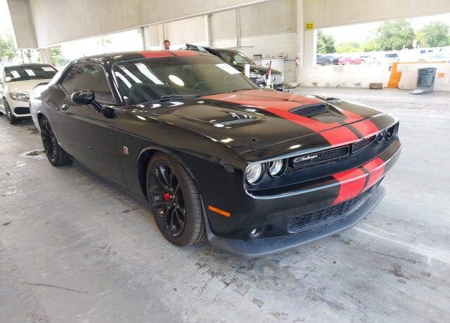 2020 DODGE Challenger