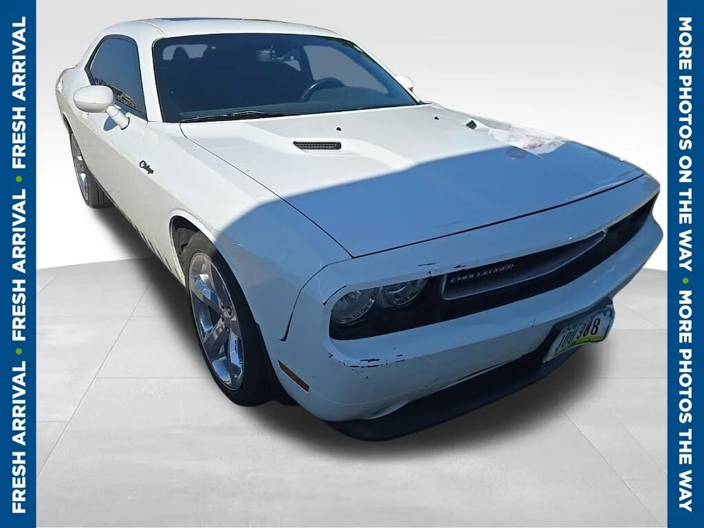 2013 DODGE Challenger