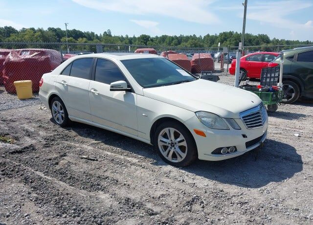 2011 MERCEDES-BENZ E-Class