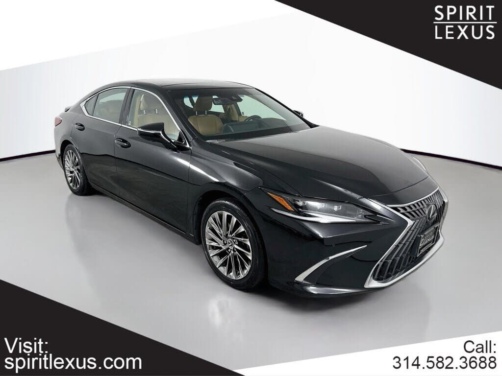 2024 LEXUS ES