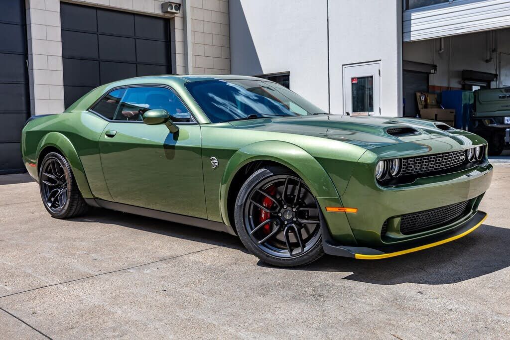 2023 DODGE Challenger