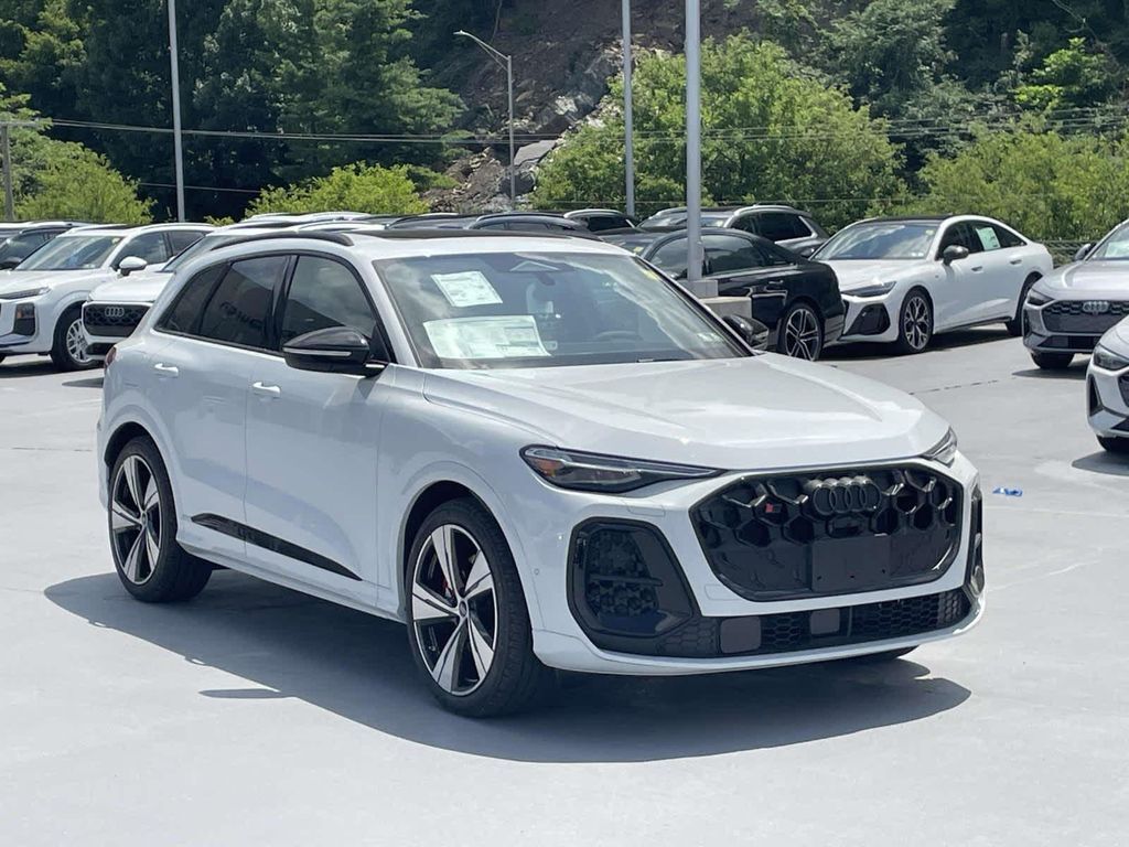 2026 AUDI SQ5