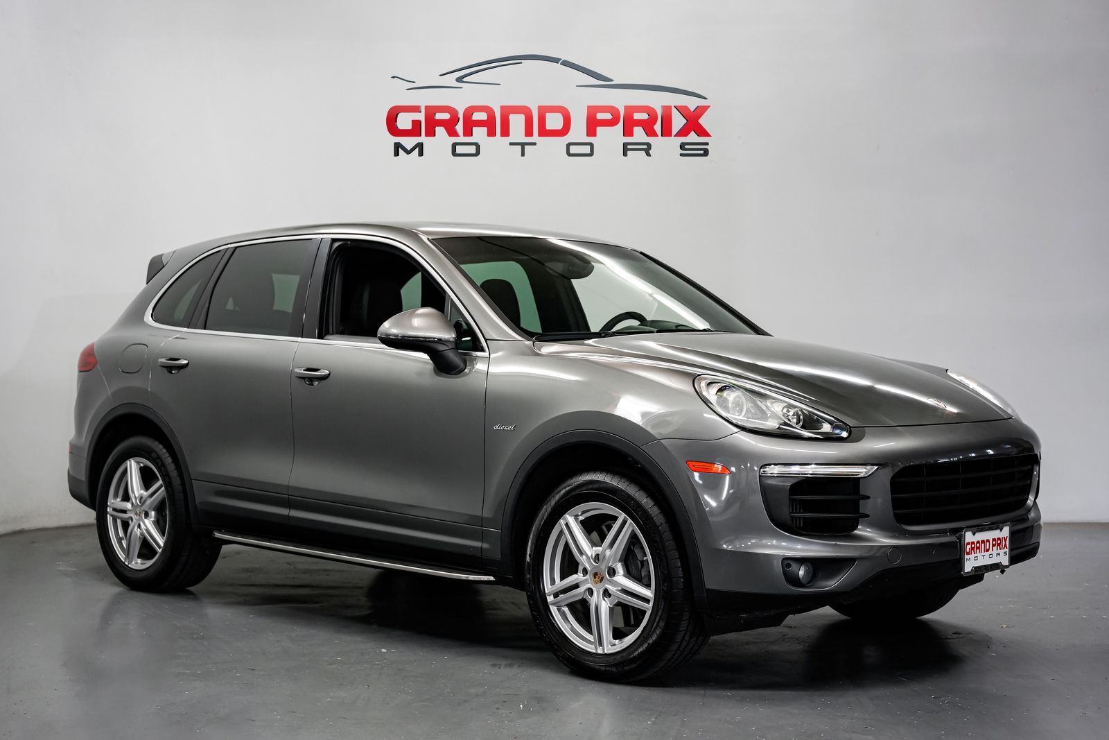 2015 PORSCHE Cayenne