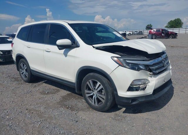 2017 HONDA Pilot