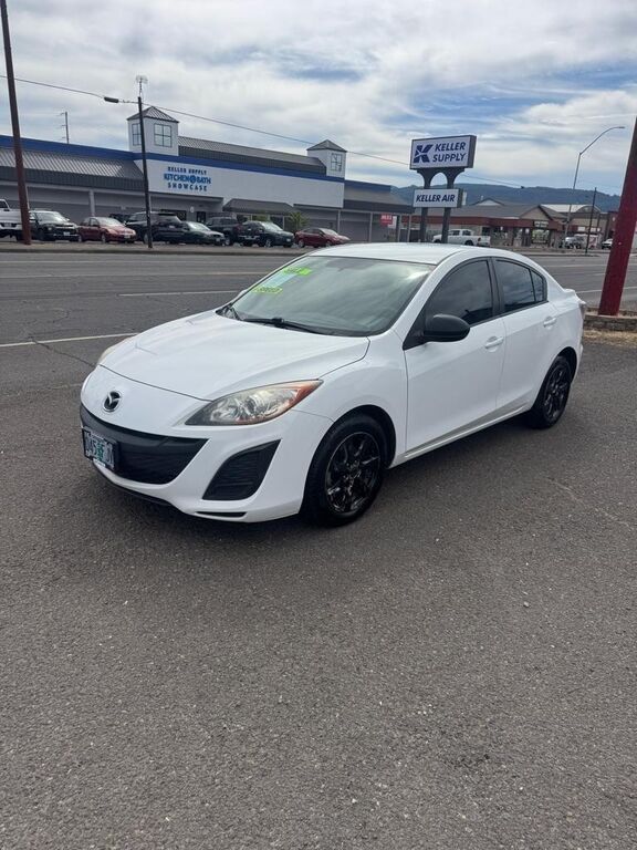 2011 MAZDA Mazda3