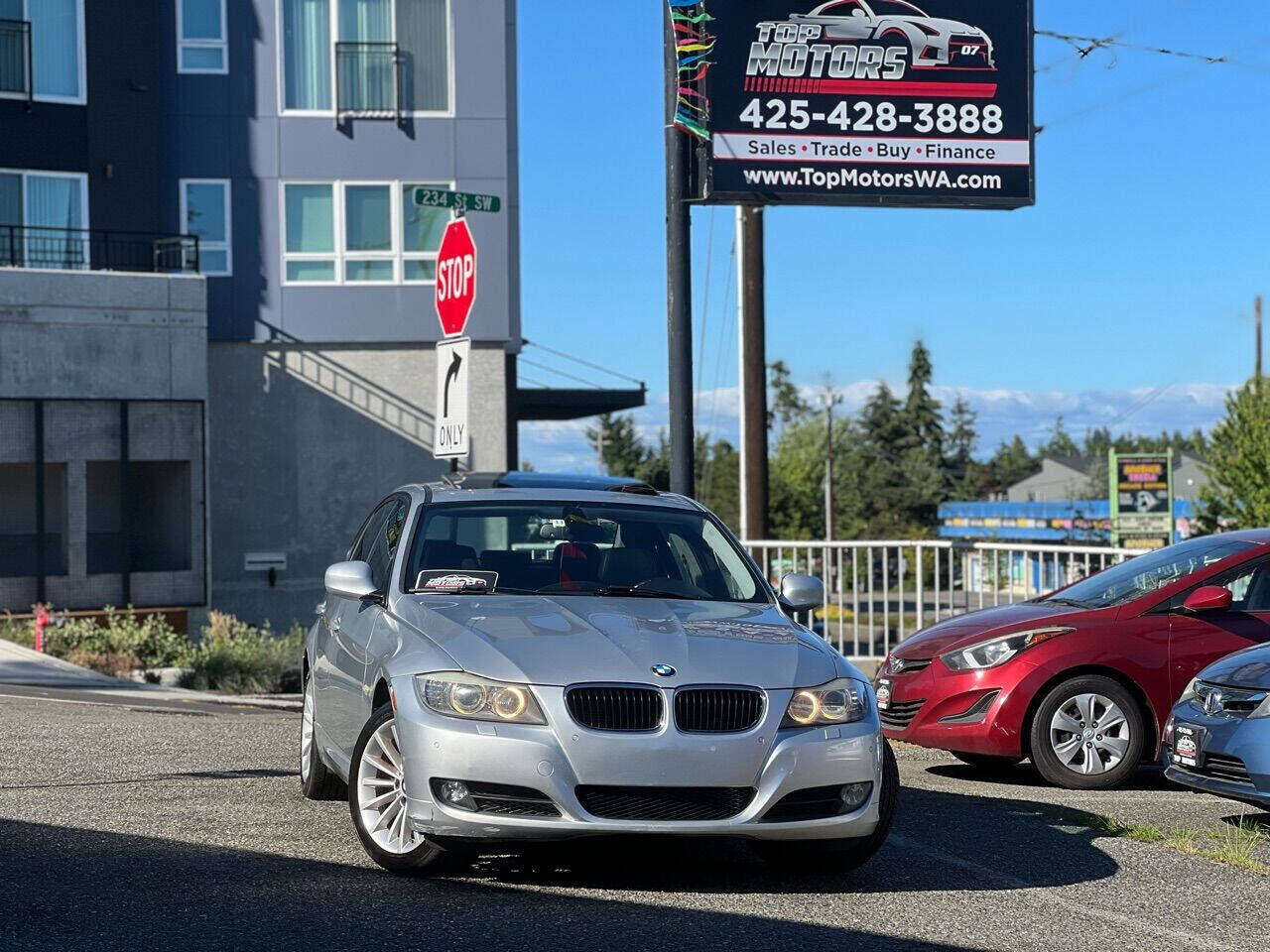 2011 BMW 3 Series