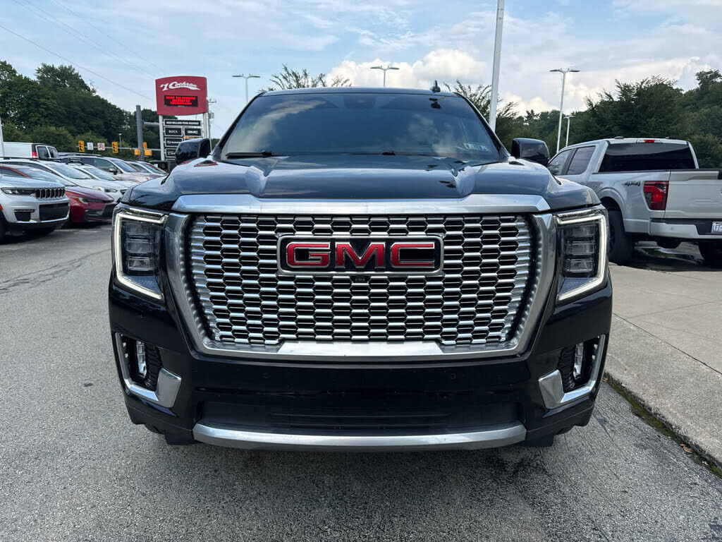 2023 GMC Yukon