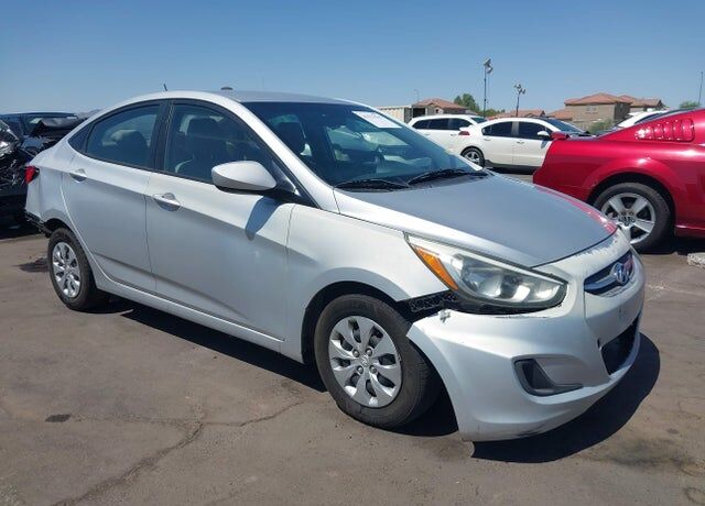 2016 HYUNDAI Accent