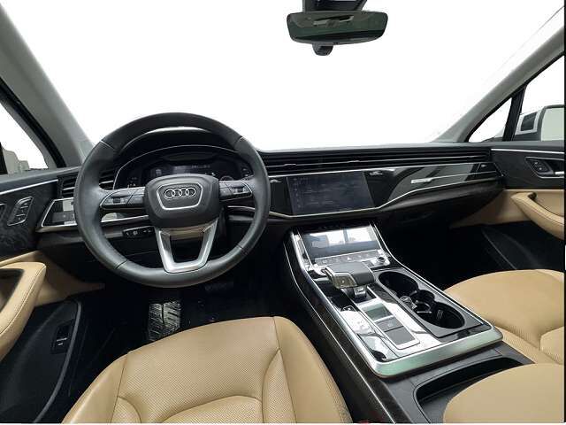 2023 Audi Q7