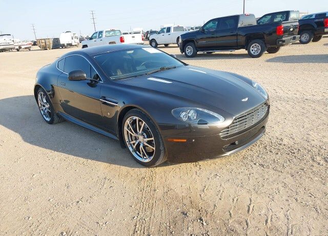 2010 ASTON MARTIN V8 Vantage