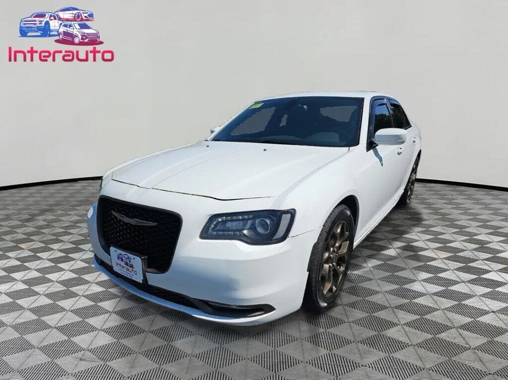 2016 CHRYSLER 300
