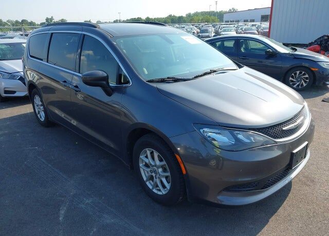 2021 CHRYSLER Voyager