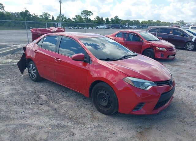 2015 TOYOTA Corolla